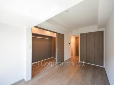 Living-Dining ※Photo of the same layout on 4 floor. Decoration and fixture may differ.