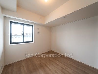 Bedroom ※Photo of the same layout on 15 floor. Decoration and fixture may differ.