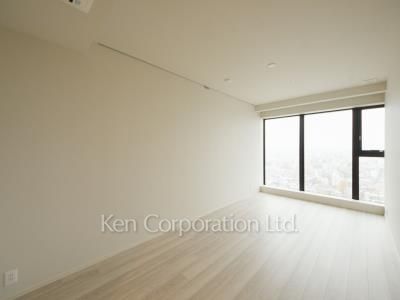 Bedroom ※Photo of the same layout on 27 floor. Decoration and fixture may differ.