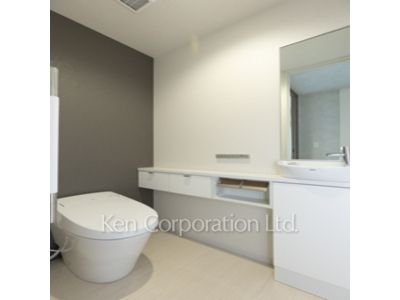 Lavatory