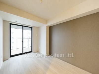 Bedroom ※Photo of the same layout on 13 floor. Decoration and fixture may differ.