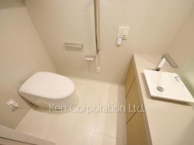 Lavatory