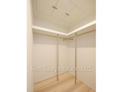 Walk-In Closet