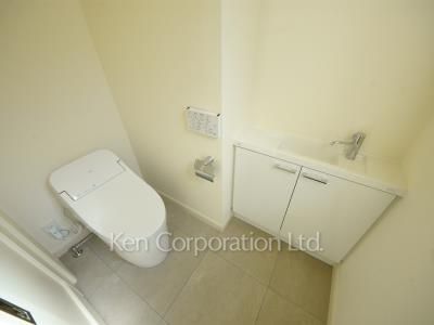 Lavatory