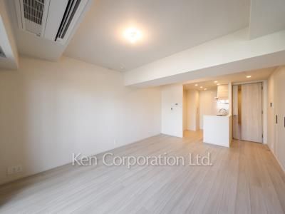 Living-Dining ※Photo of the same layout on 3 floor. Decoration and fixture may differ.