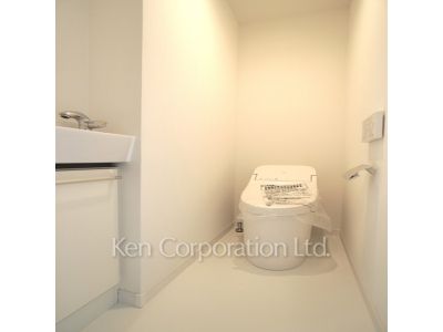 Lavatory
