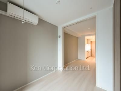 Bedroom ※Photo of the same layout on 3 floor. Decoration and fixture may differ.