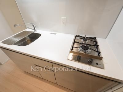 Kitchen ※Photo of the same layout on 3 floor. Decoration and fixture may differ.