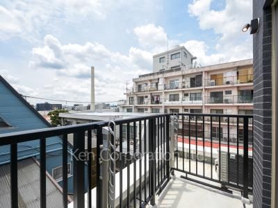 Roof Balcony