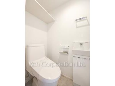 Lavatory