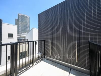 Roof Balcony