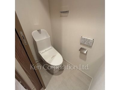Lavatory