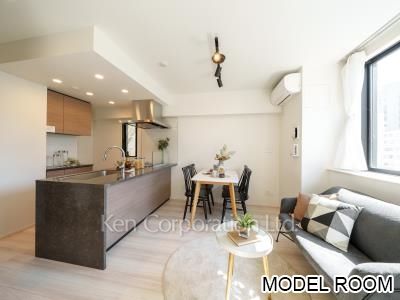 Living-Dining ※Photo of the same layout on 7 floor. Decoration and fixture may differ.