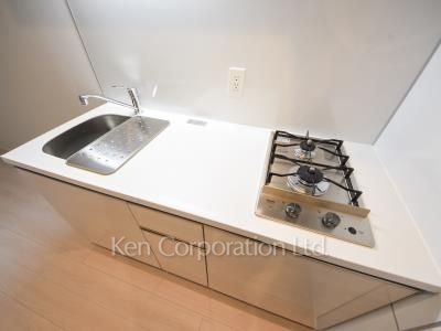 Kitchen ※Photo of the same layout on 3 floor. Decoration and fixture may differ.