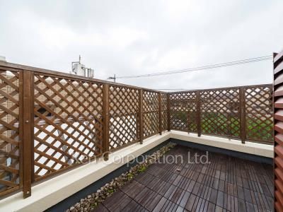 Roof Balcony