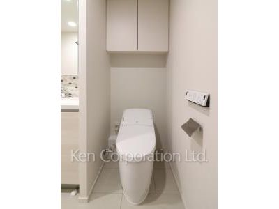 Lavatory