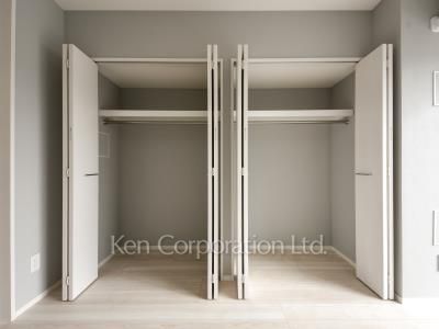 Closet ※Photo of the same layout on 10 floor. Decoration and fixture may differ.