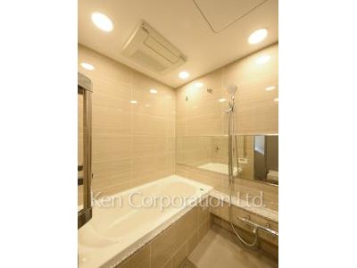 Bath ※Photo of the same layout on 2 floor. Decoration and fixture may differ.