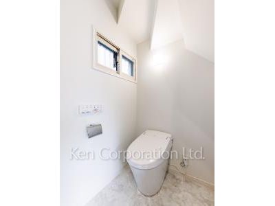 Lavatory