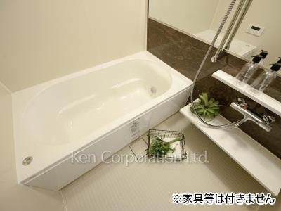 Bath ※Unfurnished ※Photo of the same layout on 3 floor. Decoration and fixture may differ.