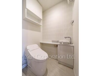 Lavatory
