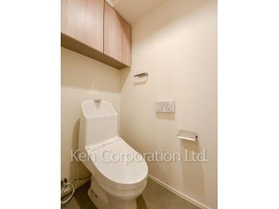 Lavatory