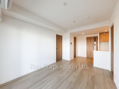 Living-Dining ※Photo of the same layout on 3 floor. Decoration and fixture may differ.