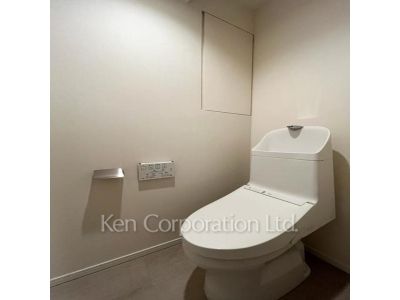Lavatory