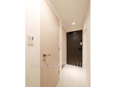 Entrance ※Photo of the same layout on 3 floor. Decoration and fixture may differ.