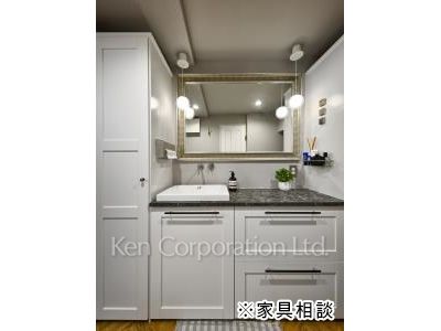Powder Room