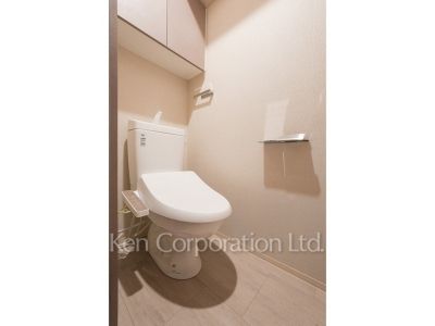 Lavatory
