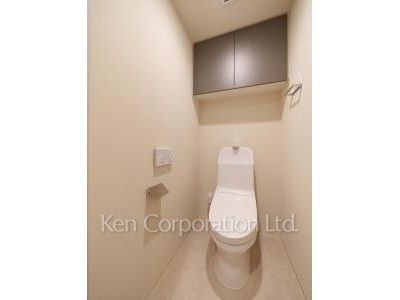 Lavatory ※Photo of the same layout on 6 floor. Decoration and fixture may differ.