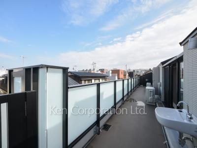 Roof Balcony