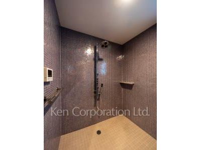 Shower Space