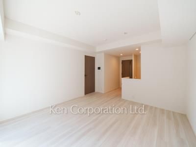 Living-Dining ※Photo of the same layout on 6 floor. Decoration and fixture may differ.