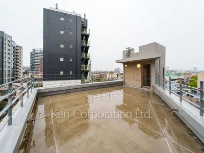 Roof Balcony