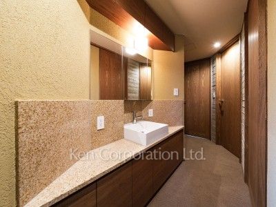 Powder Room