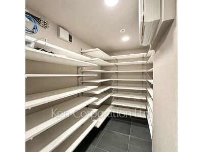 Closet
