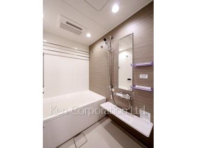 Bath ※Photo of the same layout on 2 floor. Decoration and fixture may differ.