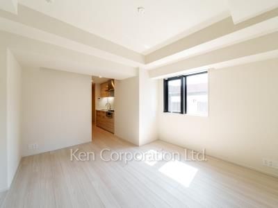 Living-Dining ※Photo of the same layout on 3 floor. Decoration and fixture may differ.