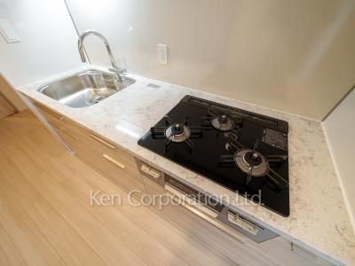 Kitchen ※Photo of the same layout on 3 floor. Decoration and fixture may differ.