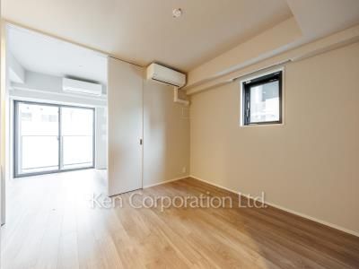 Living-Dining ※Photo of the same layout on 7 floor. Decoration and fixture may differ.