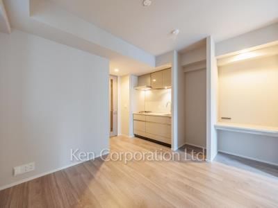 Living-Dining ※Photo of the same layout on 7 floor. Decoration and fixture may differ.