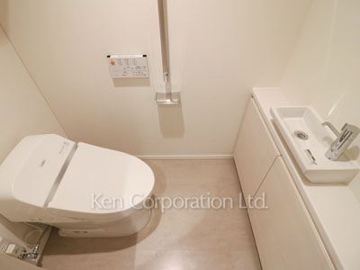 Lavatory
