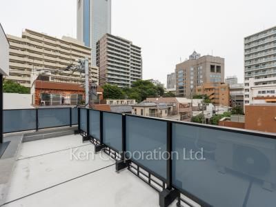 Roof Balcony