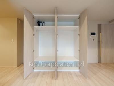 Closet