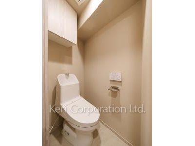 Lavatory