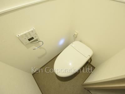 Lavatory