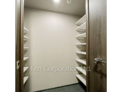 Closet