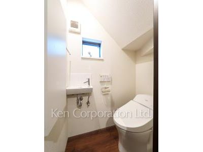 Lavatory